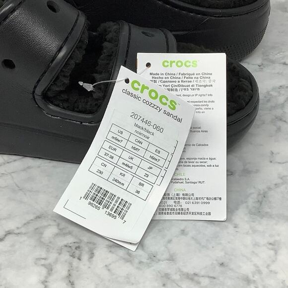 Crocs Men's 5 Women's 7 Black Classic Cozzzy Sandal Fuzzy Slipper P1-37 - Picture 8 of 10